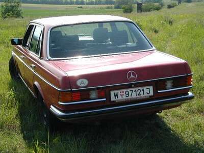 Keywords: Mercedes;W123, 200D