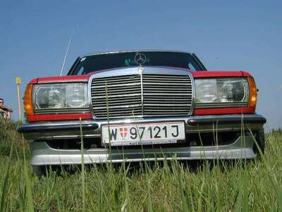 Keywords: Mercedes;W123, 200D
