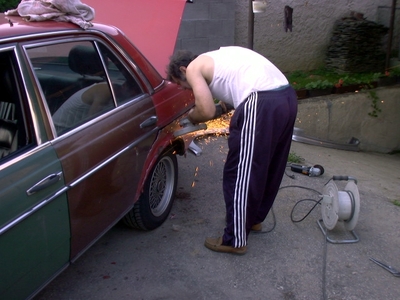 Keywords: Mercedes; W123; 200D; Restauration