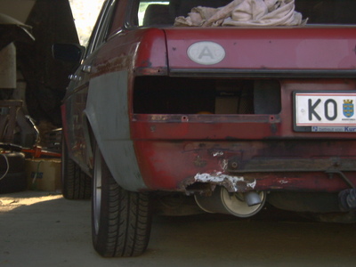 Keywords: Mercedes; W123; 200D; Restauration