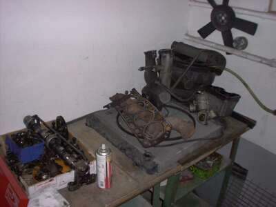 Keywords: Mercedes; W123; 200D; Motor